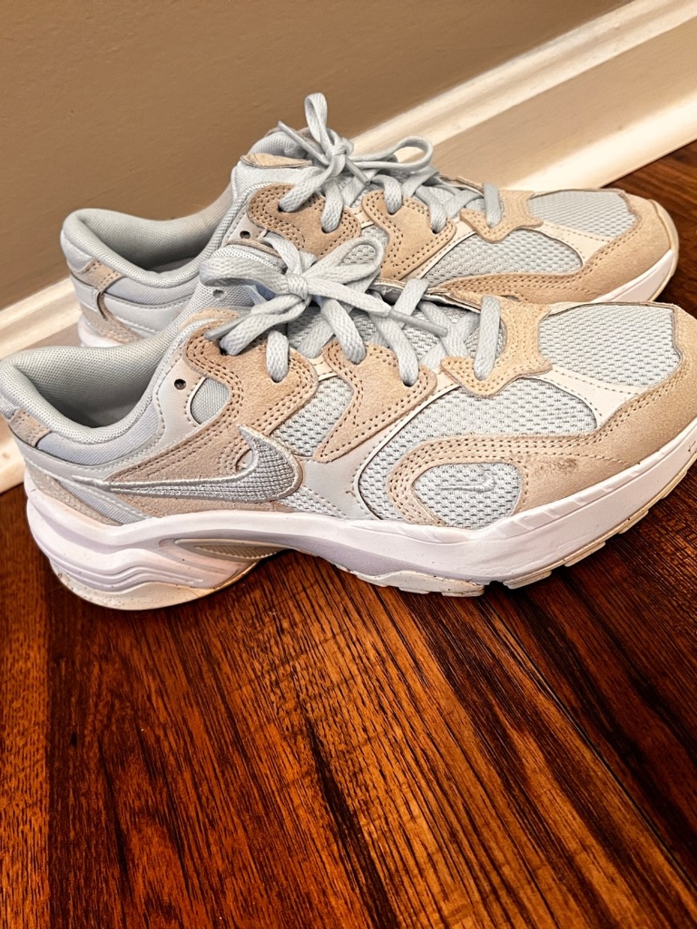Nike Women's Athletic Sneakers in Light Blue and Grey